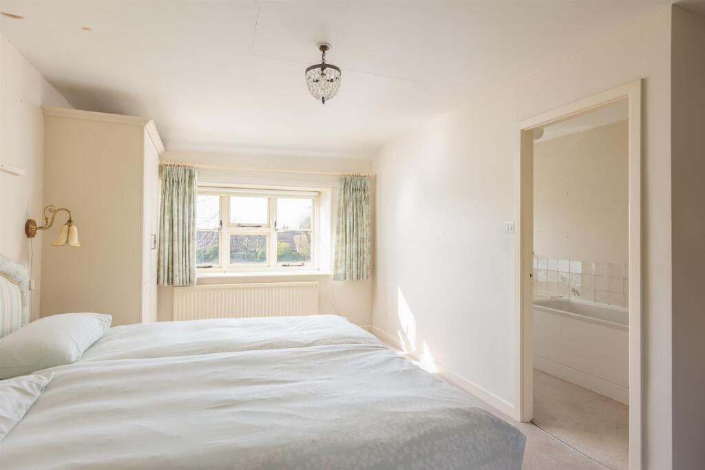 Principal Bedroom Suite
