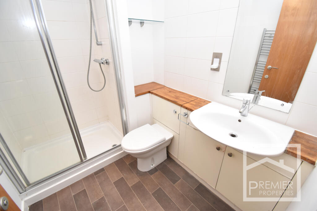 En-suite shower room