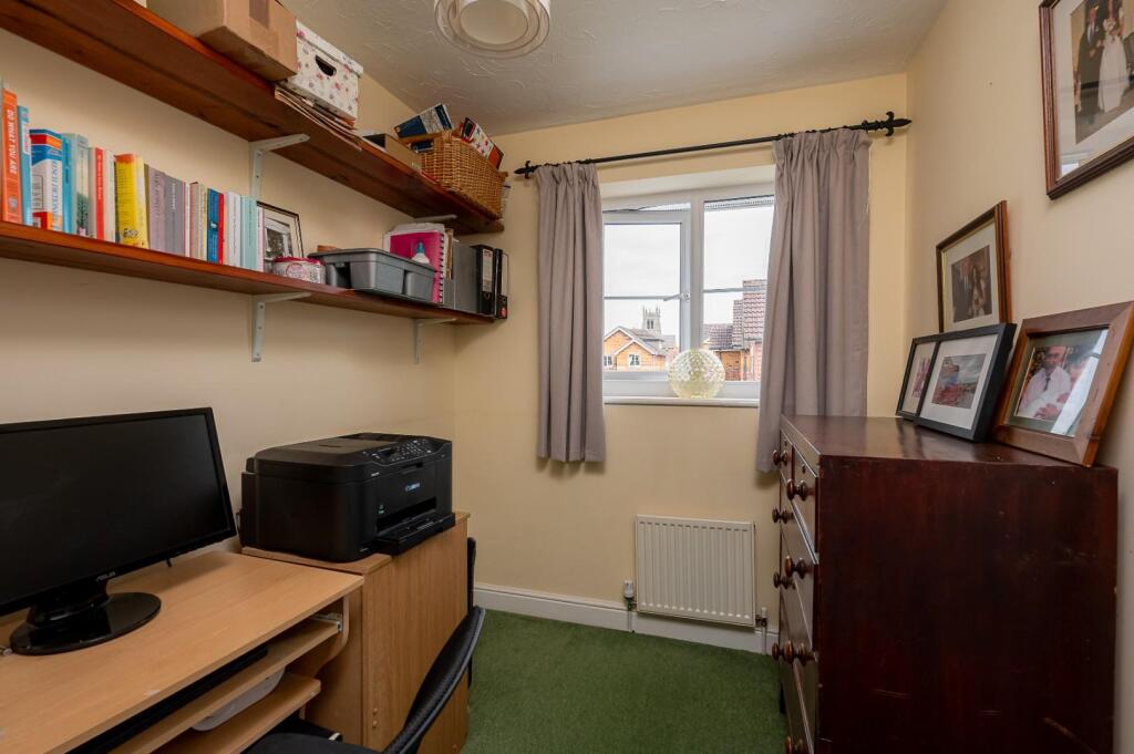 10 Millrace Close-4.jpg