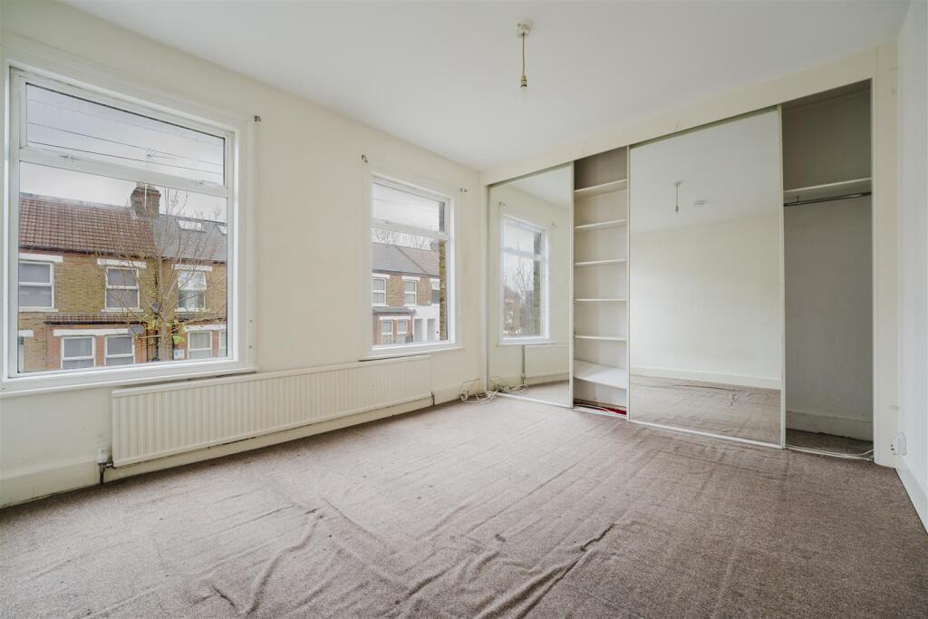 170 Framfield Bed 1.jpg