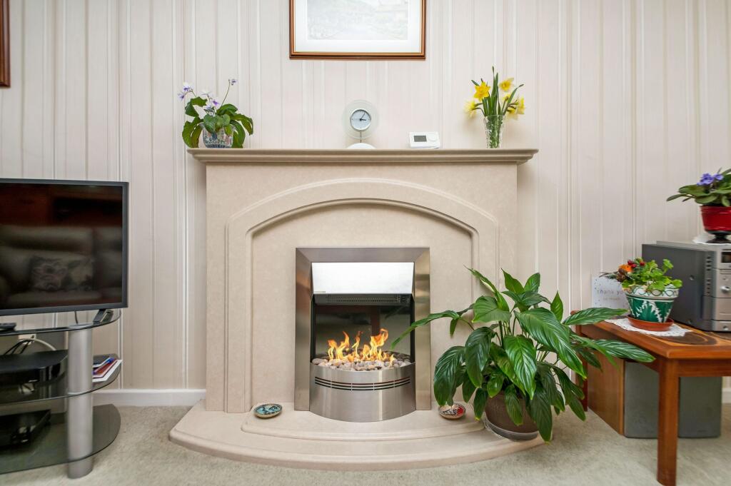 OPEN PLAN LIVING DINING ROOM