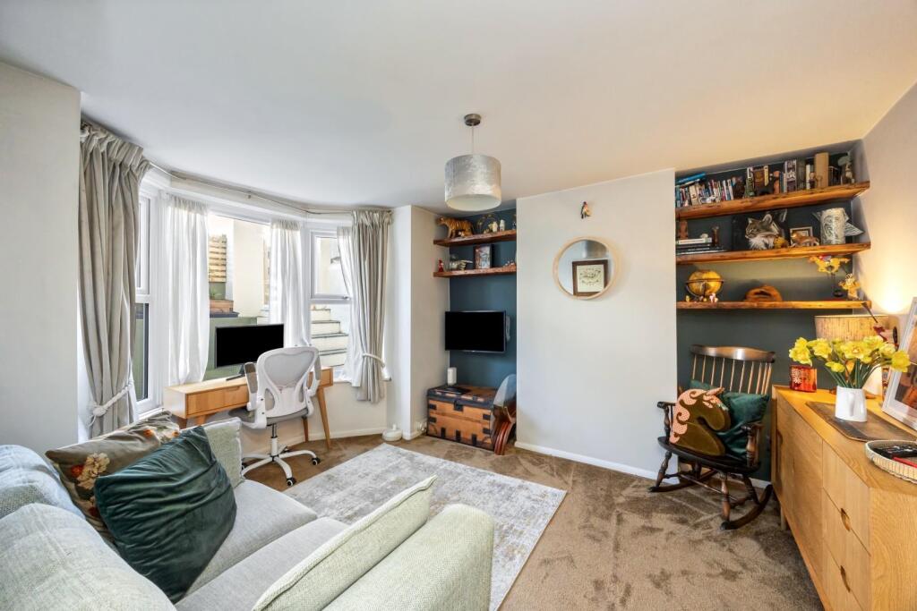 Wordsworth Street, 10-001.jpg