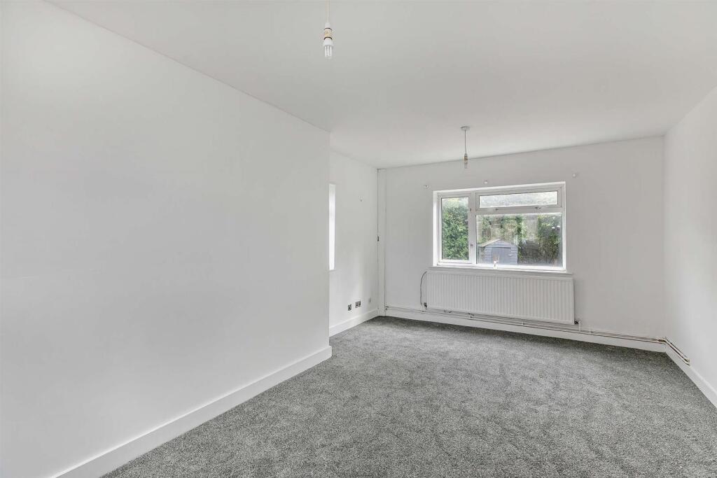 8663729-interior05-800.jpg