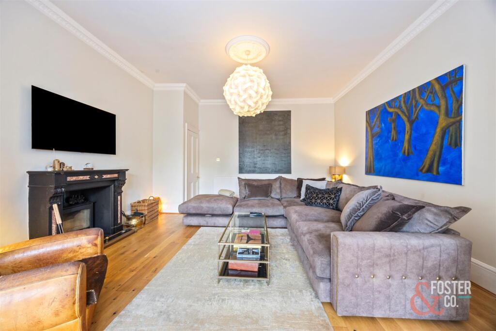 Carlisle Road, 20 Garden Flat-021.JPG