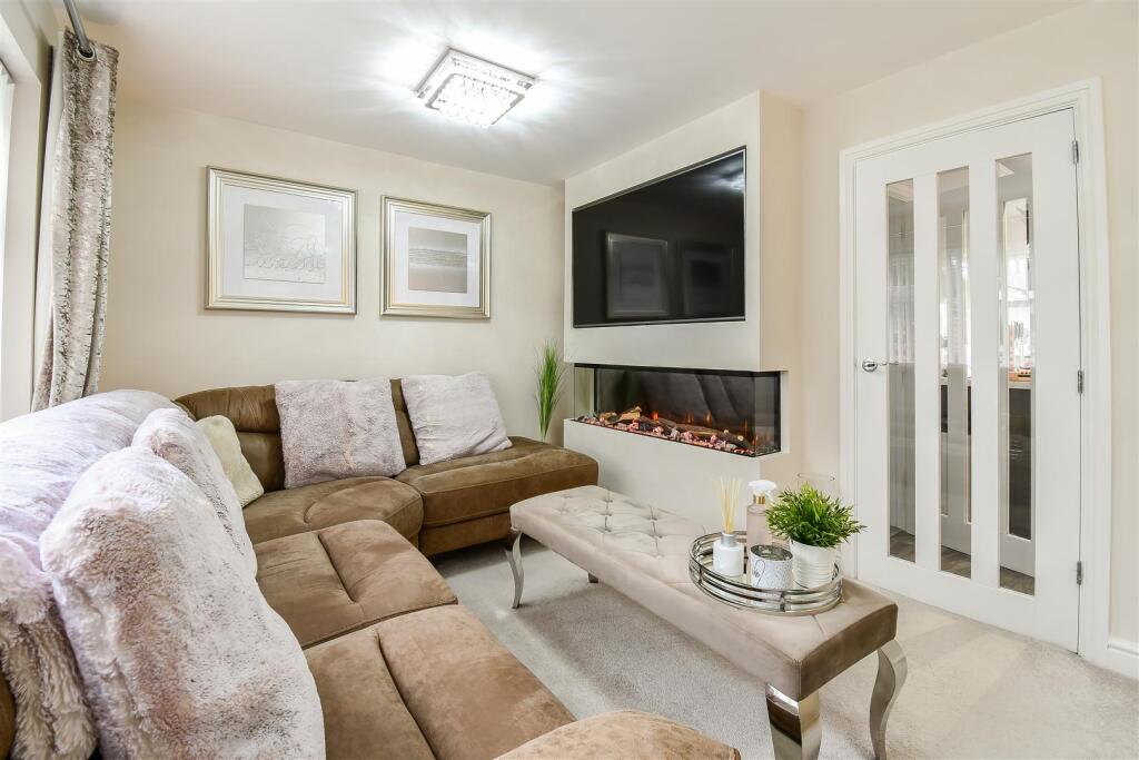 Living / Dining
