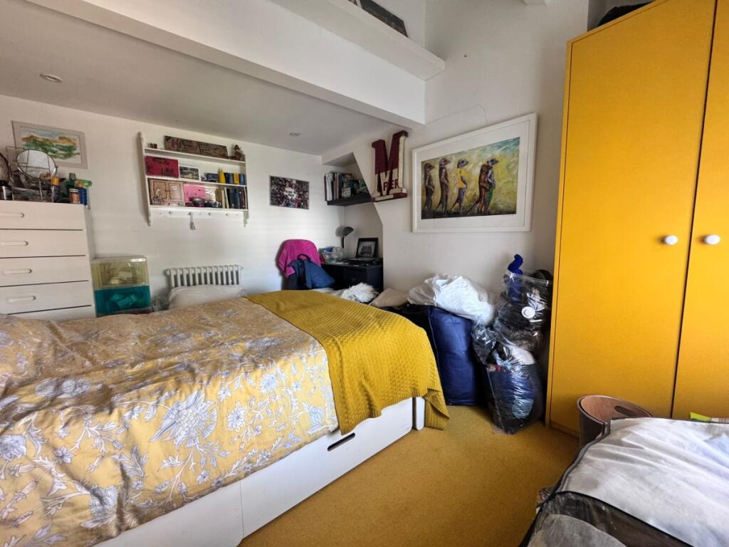 rathcooleae782b79...