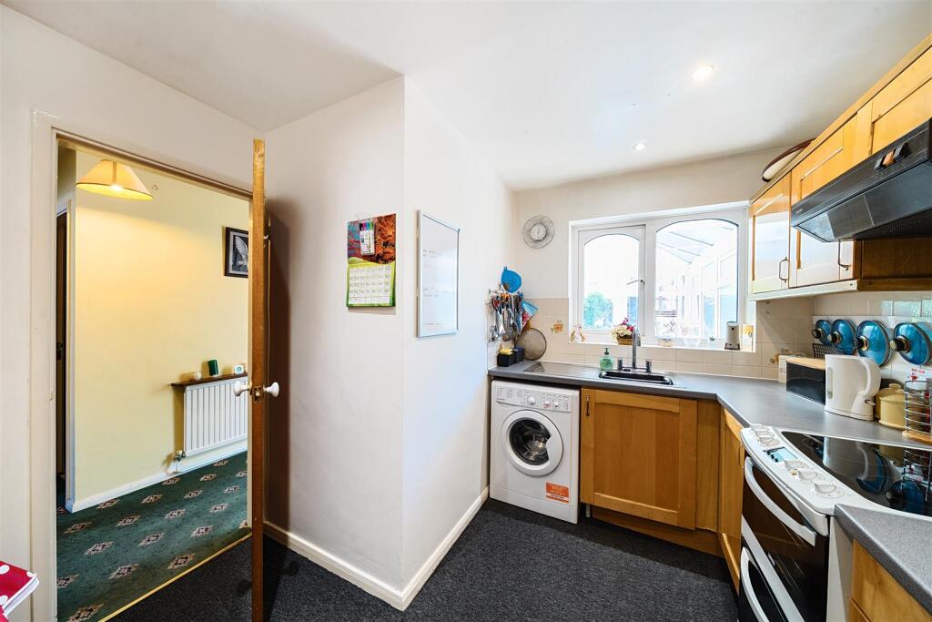 6 Lodge Close, Ashby de la Zouch