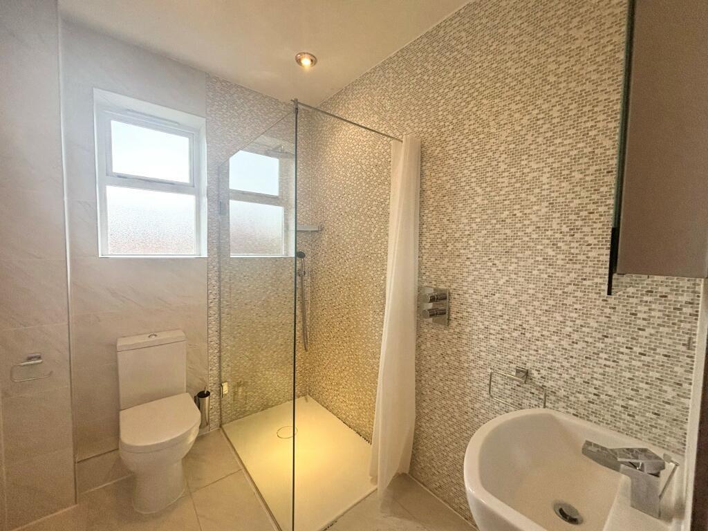 Shower room.jpeg