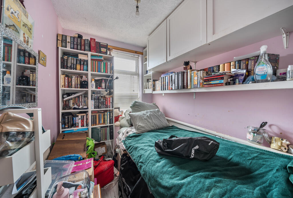 1381742-2-691db1a...