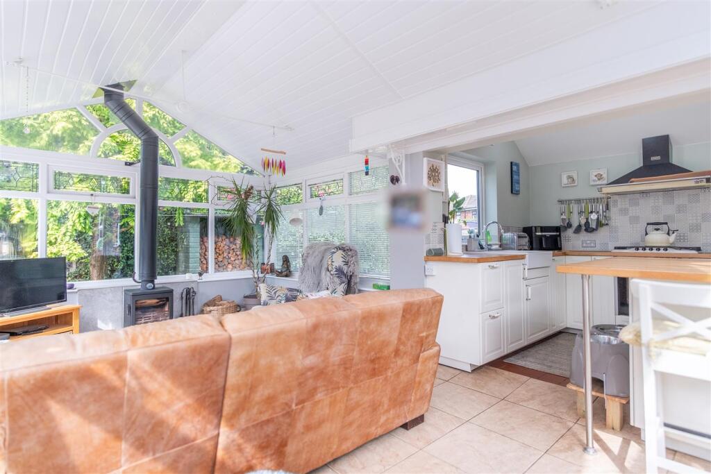 Kitchen/Breakfast/Family Room