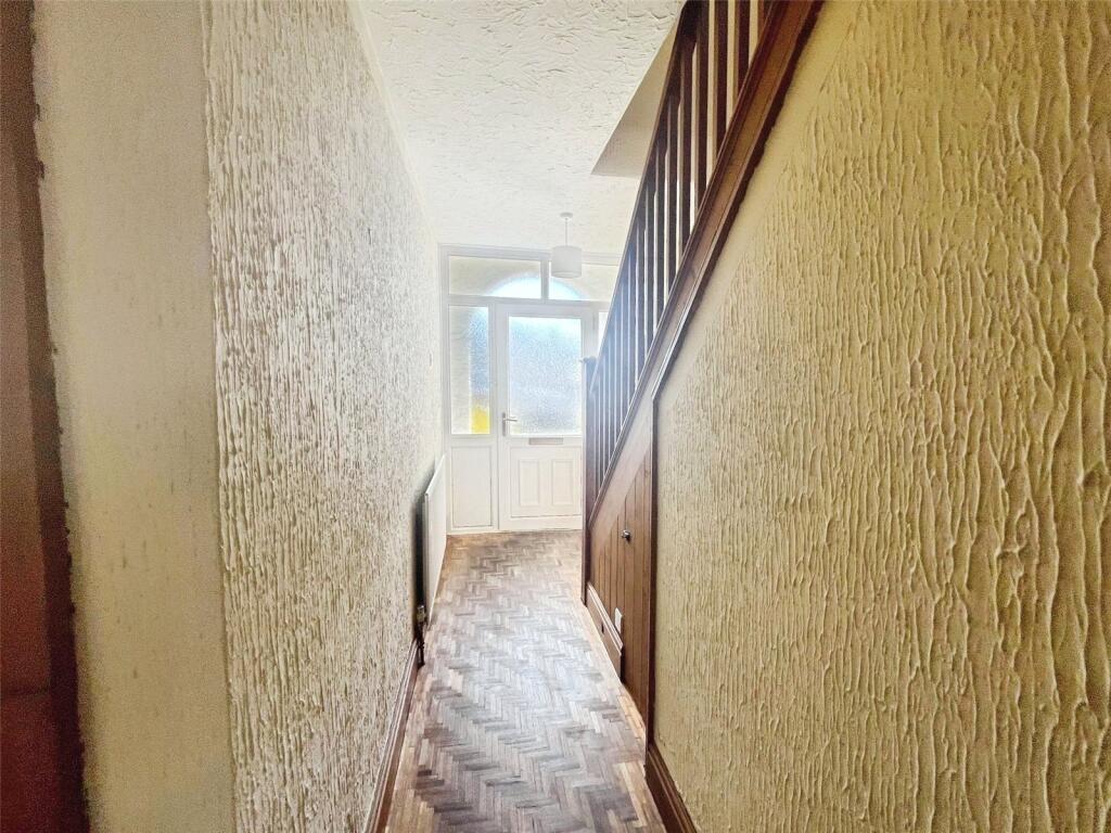 Entrance Hall No. 16