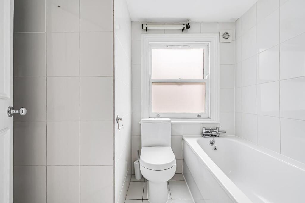 FFF - 25 Boscombe Road-17.jpg