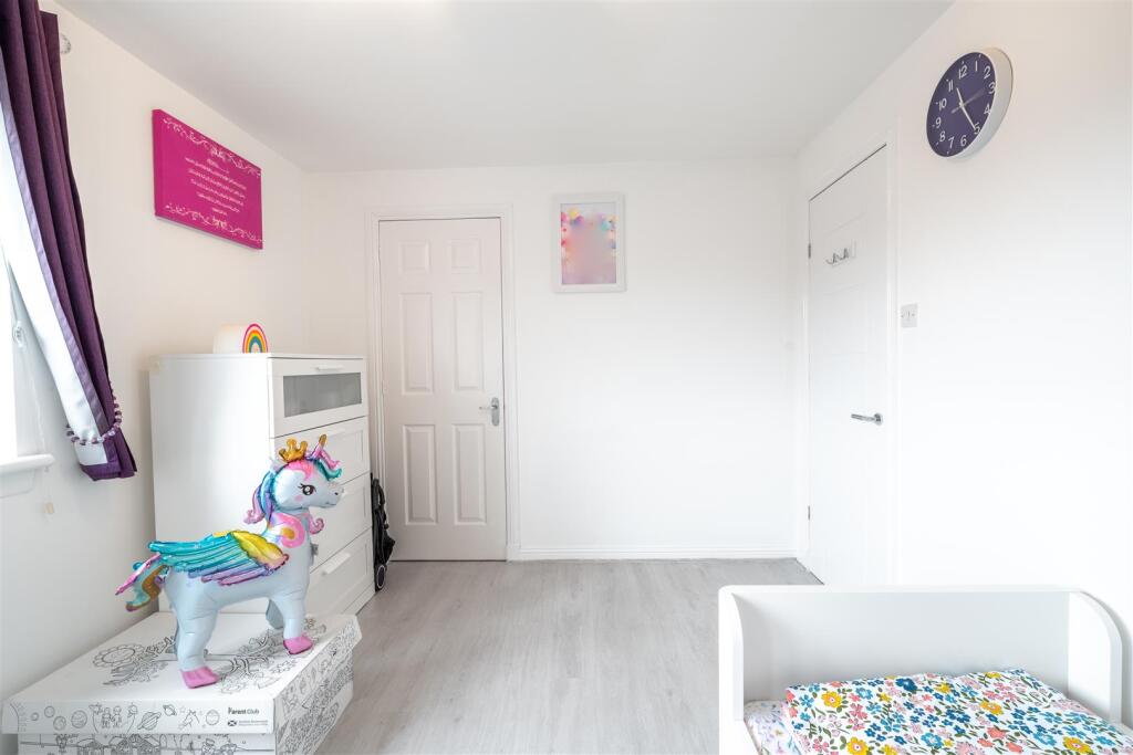 bedroom.two-2.jpg