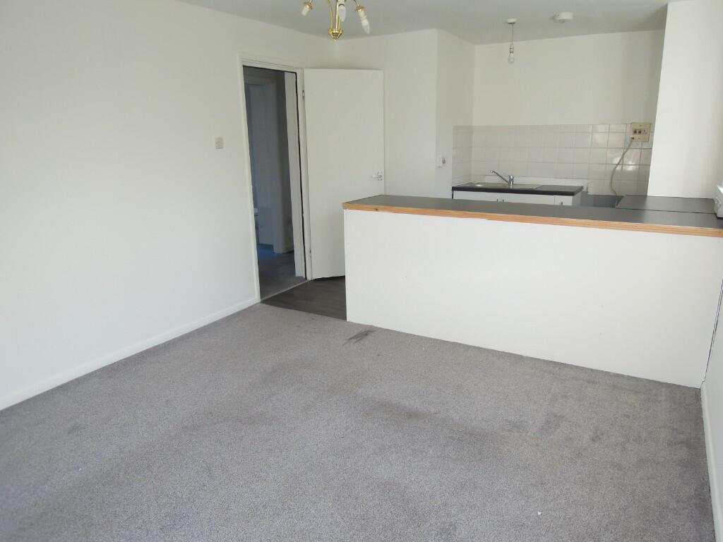 Lounge to Kitchen