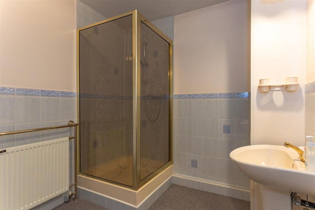 Guest shower room 1.1 SAPL9464-20250805-DxO_DeepPR