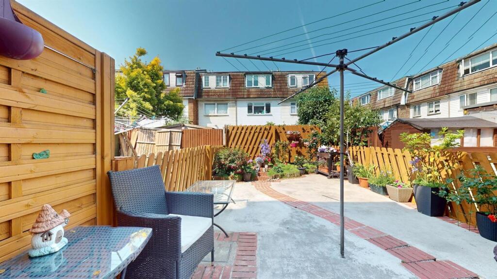 68440300018f0f52e2ce30b6_ccb50ee47b80c06363365500d