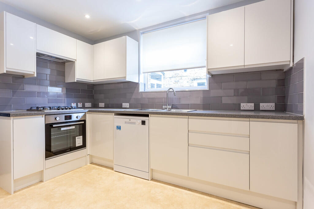 Kitchen 3