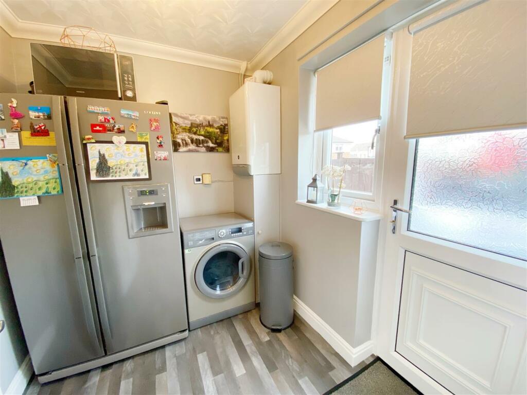 Utility Room.jpg