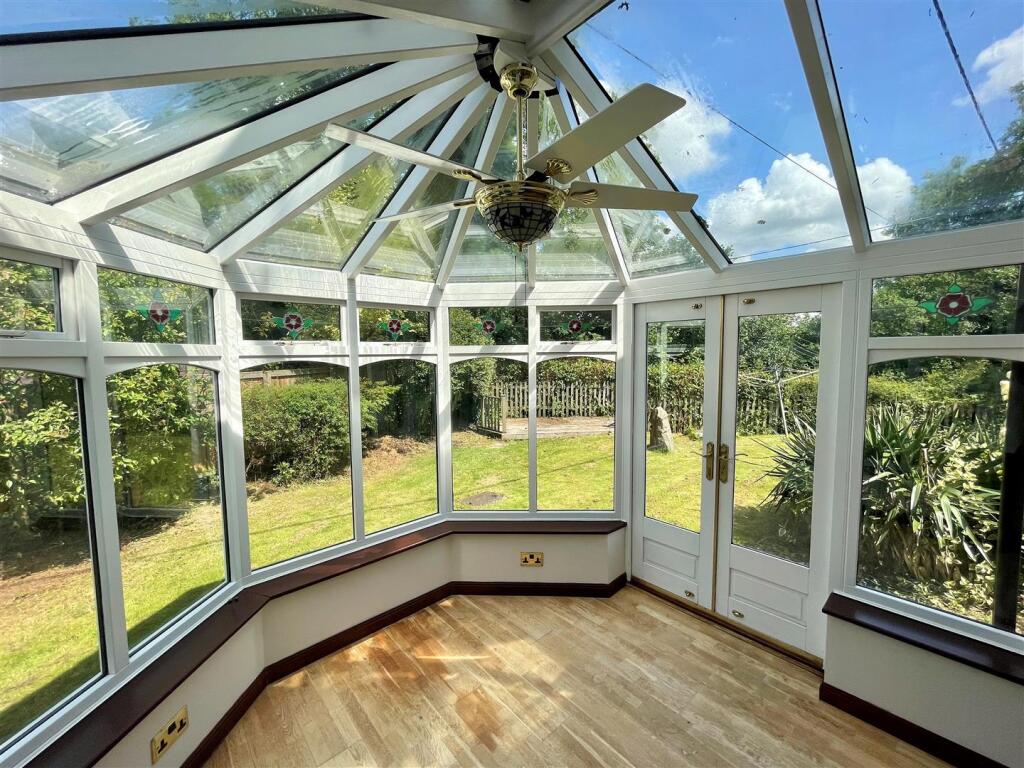 Conservatory 2.jpg