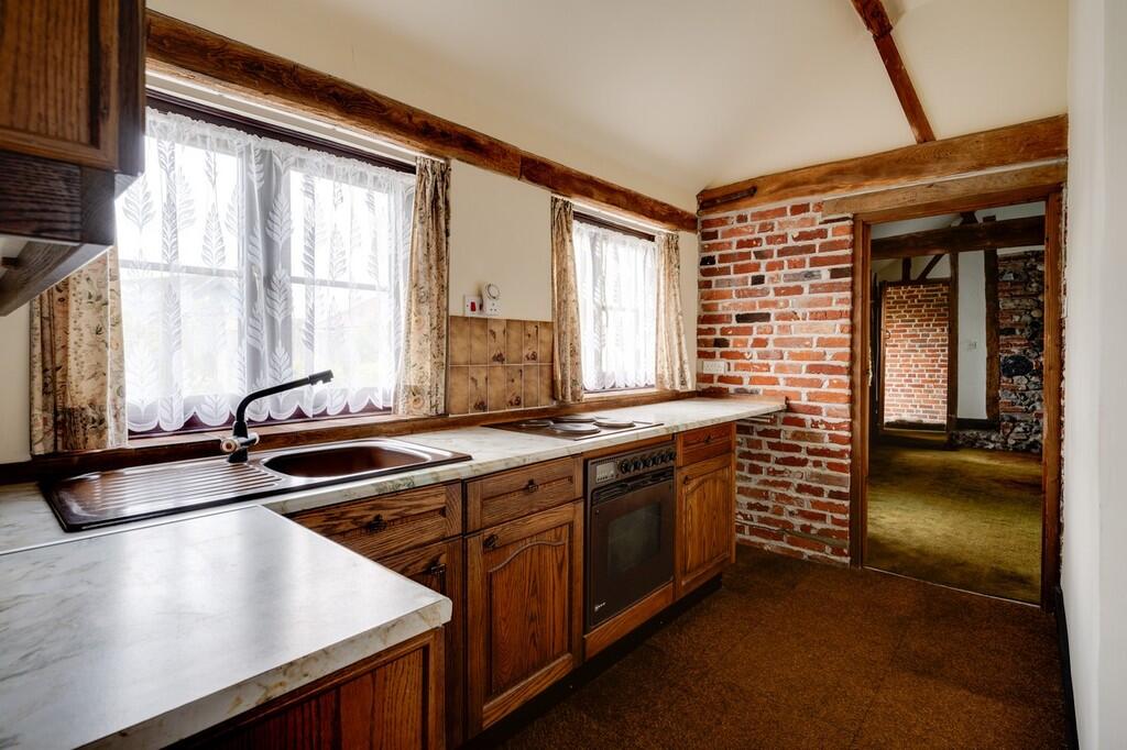 Barnfield House-1...