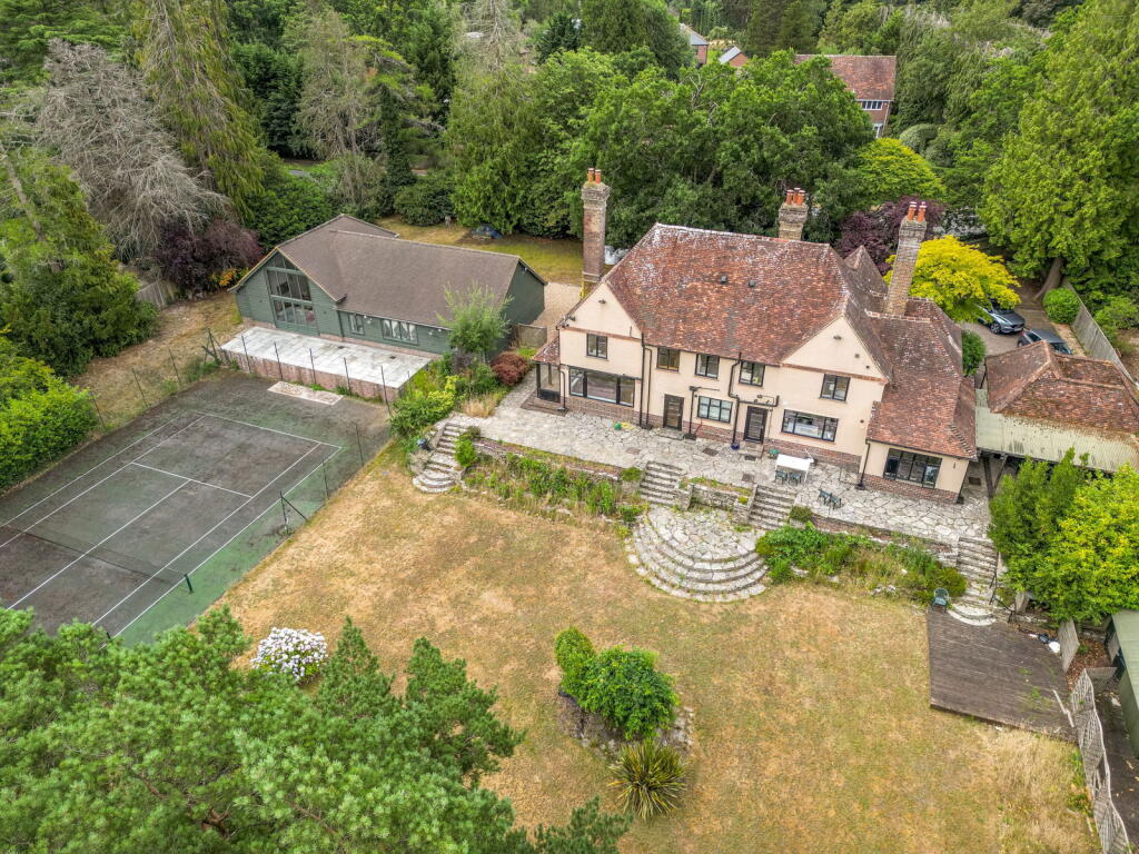 Chilworth Road,Chilworth,Southampton,SO16 7LA