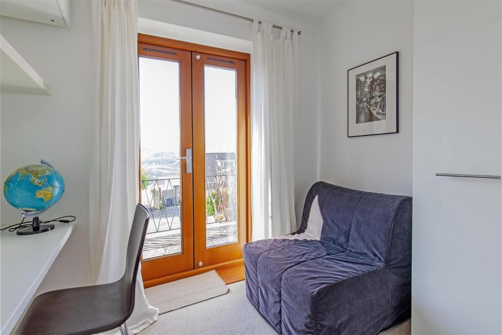 Bedroom 4-1.jpg