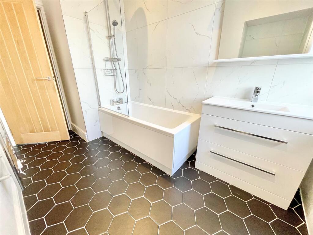 BATHROOM A.jpg