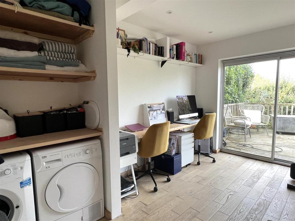 Utility/Office