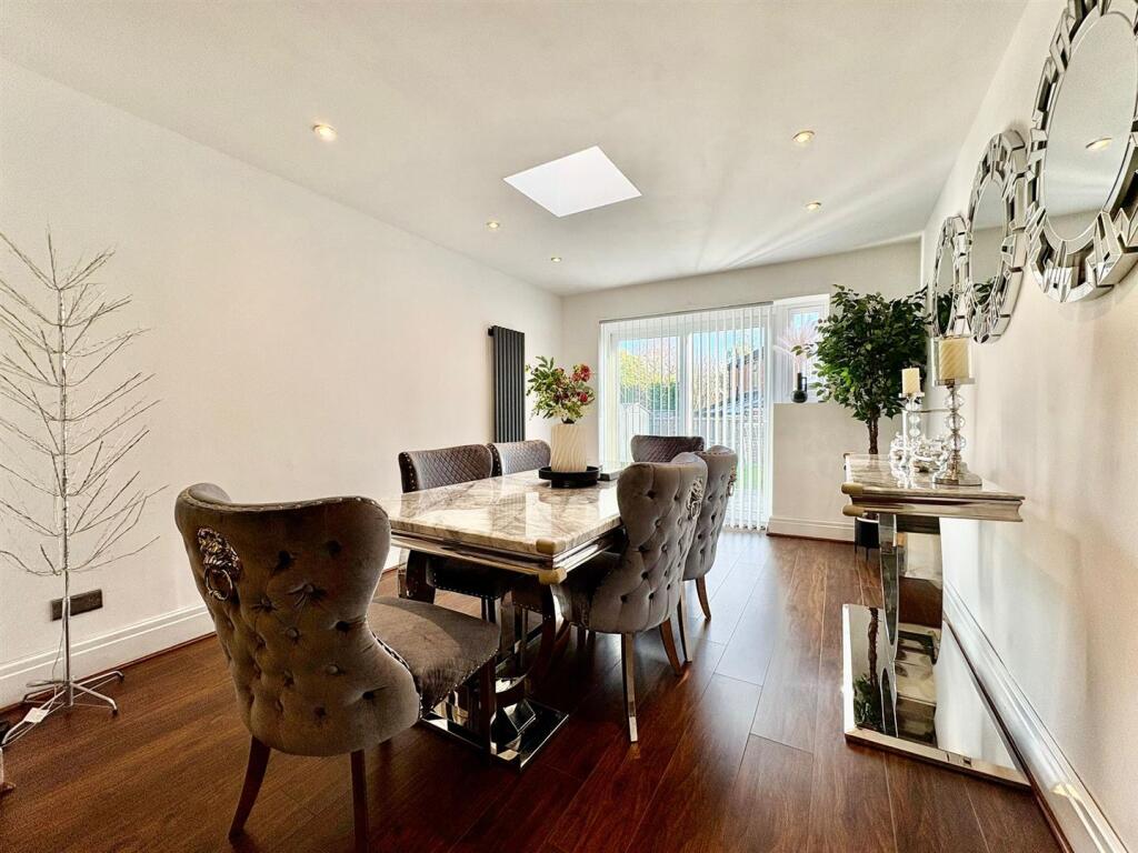 PHOTO-2025-01-30-14-37-57 3.jpg