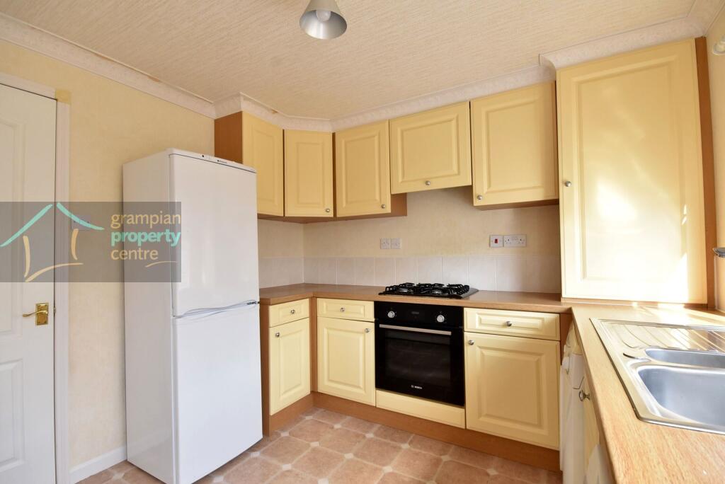 kitchen .JPG