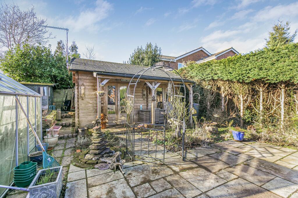 Garden Building