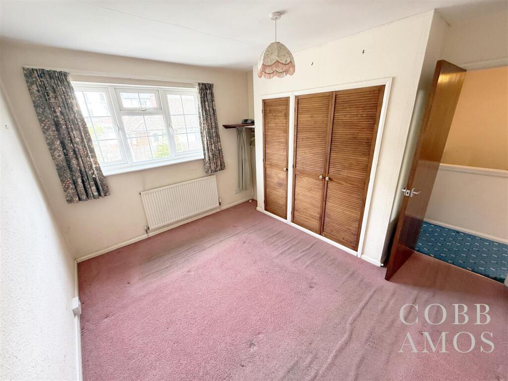 New main bedroom 1.jpg