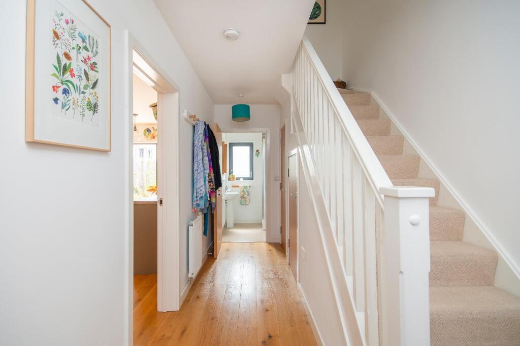 YAWNAMOR41 - Hallway A.jpg