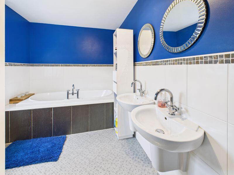 Bath &amp; Shower Room