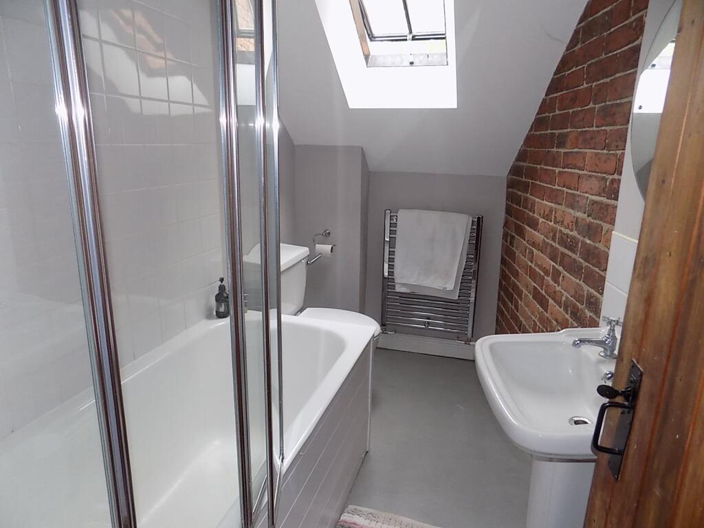 En suite shower room