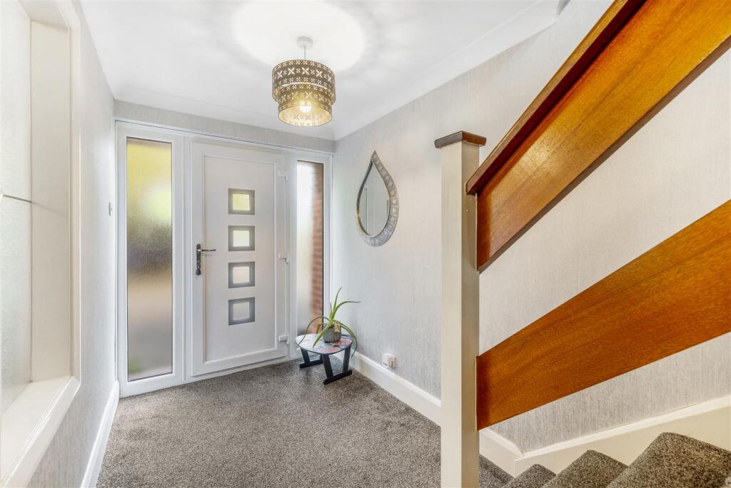 338 Cricklewood (Kirton End)-14.jpg