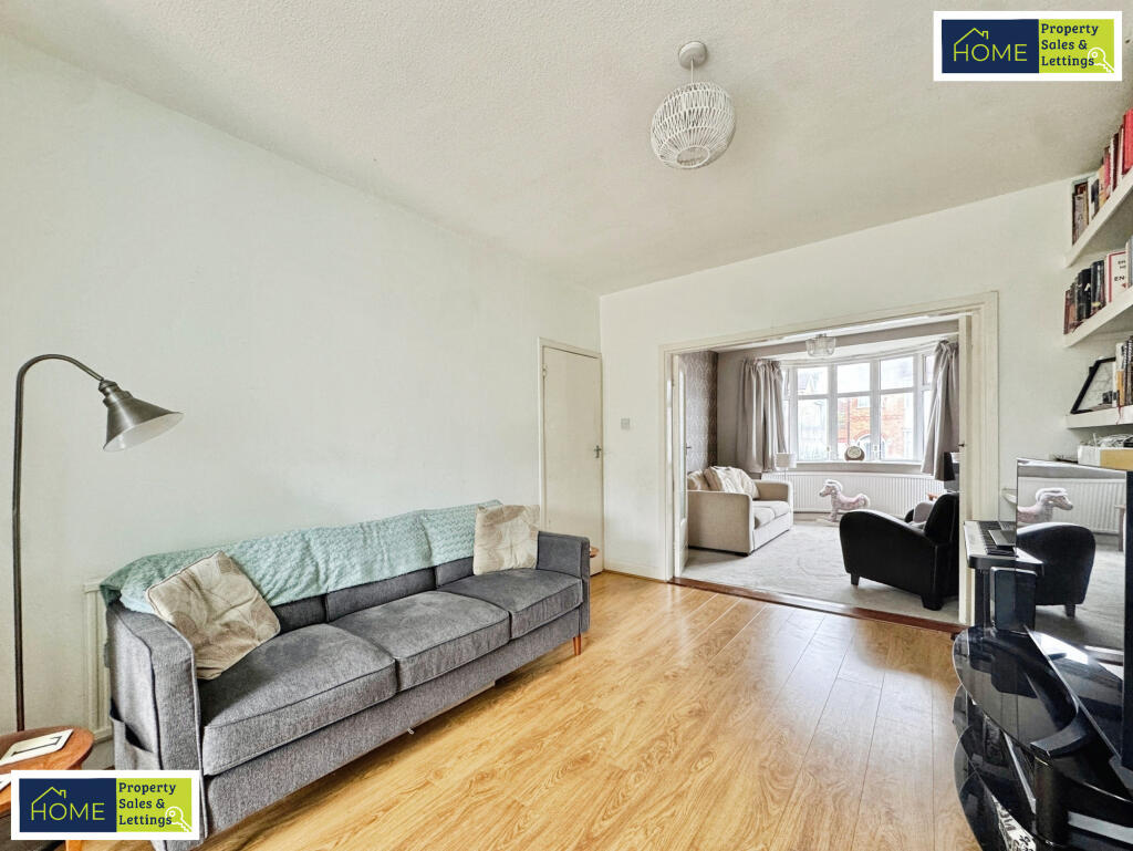 14 Deancourt Road, Leicester, LE2 6GH