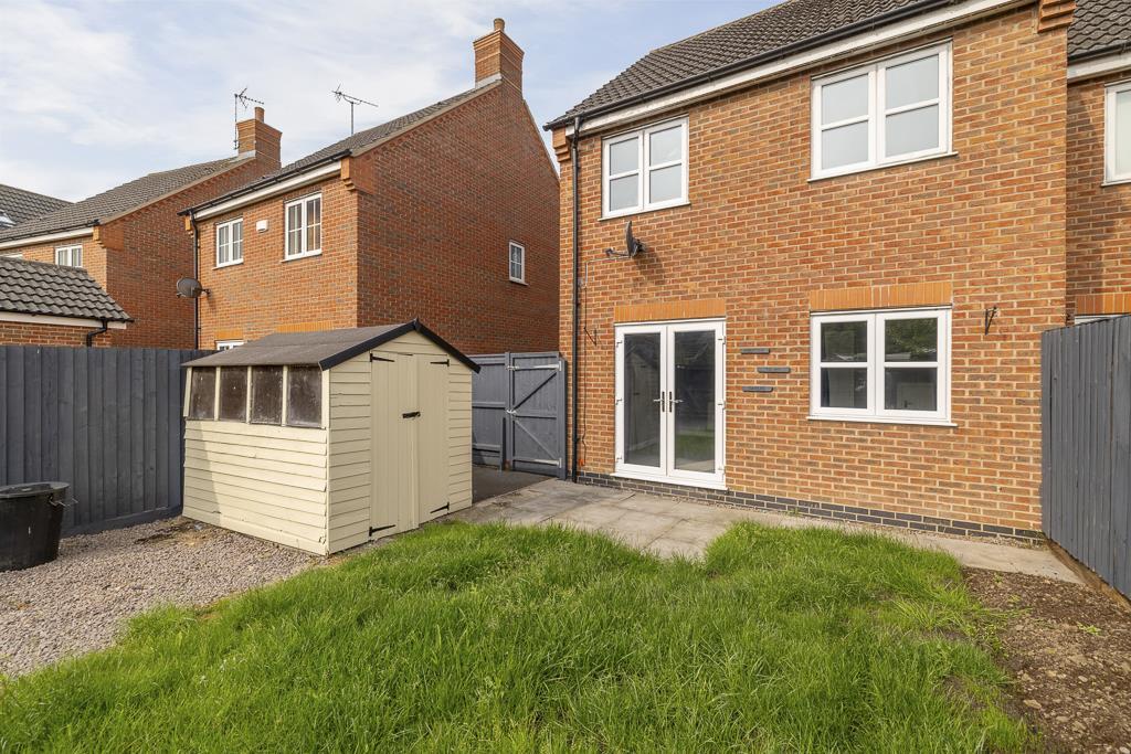 26 Piccard Drive (Spalding)-8.jpg