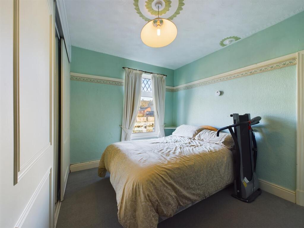 CAM03055G0-PR0179-STILL016.jpg