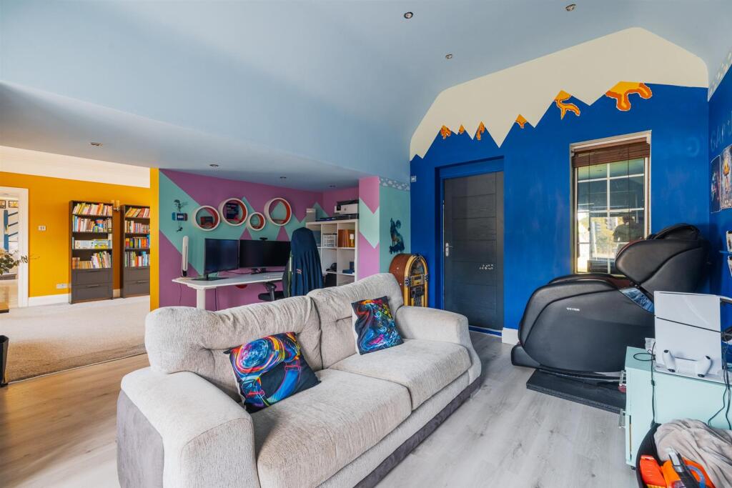 13 Chester Rd-42.jpg