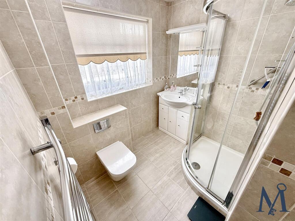 Family Shower Room