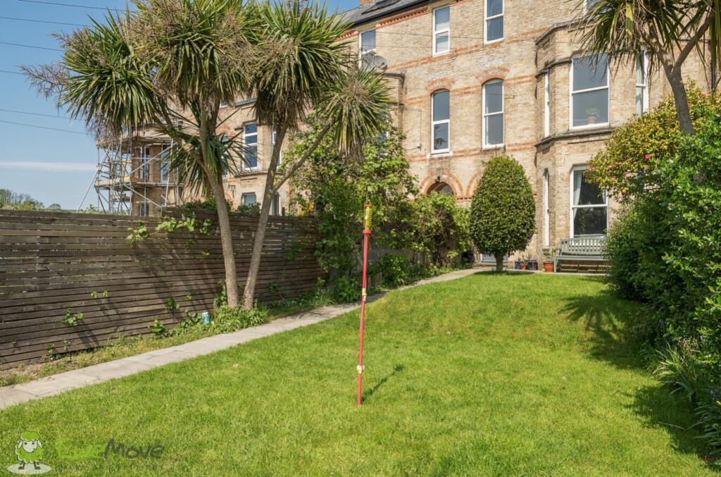 04081b32-da2a-42ac-8e78-f9244ff6ee34