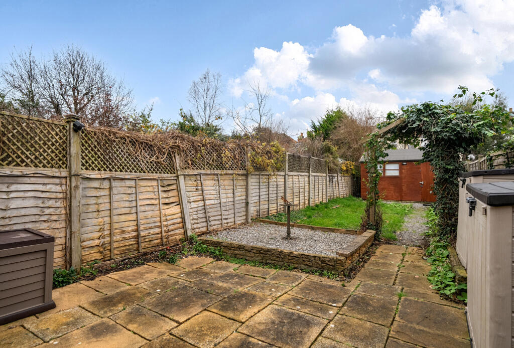 1394220-5-694a87b...