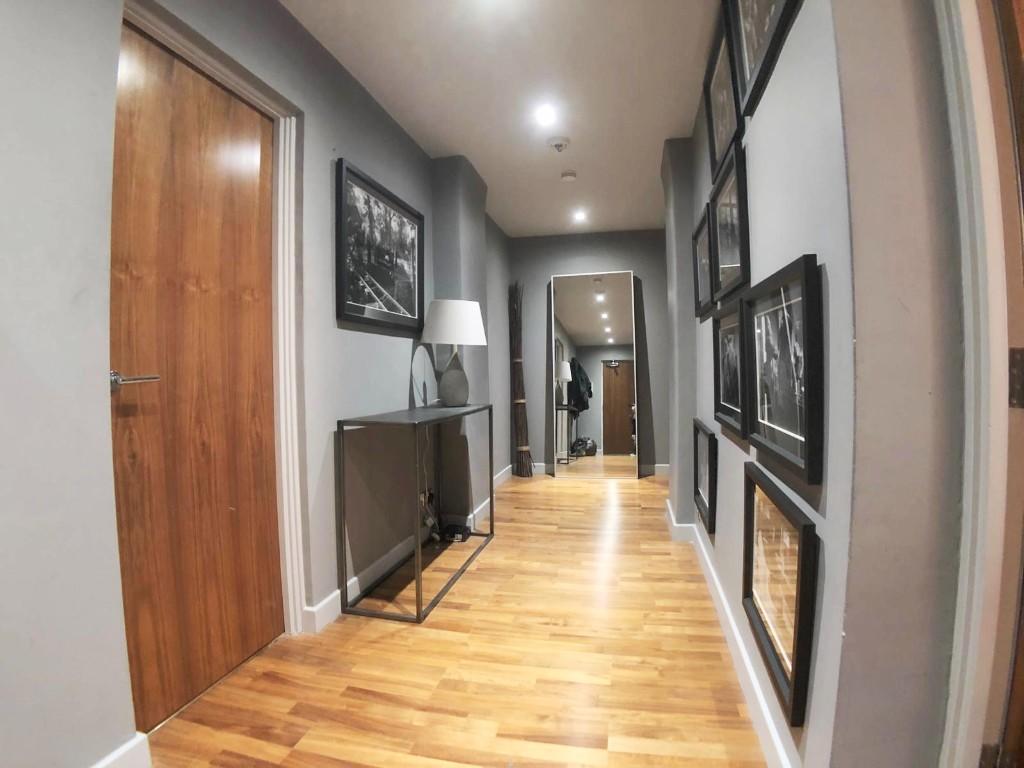ENTRANCE HALLWAY