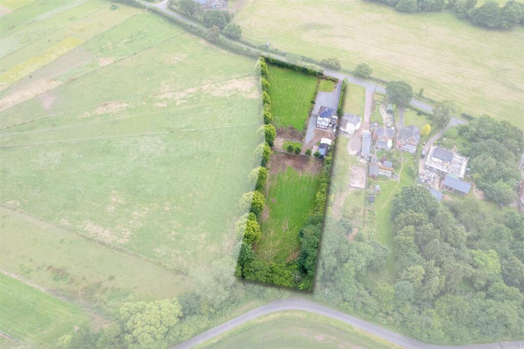 Merrylees Road, Thornton