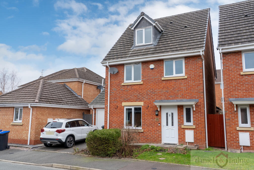 3 Clover Grove-8