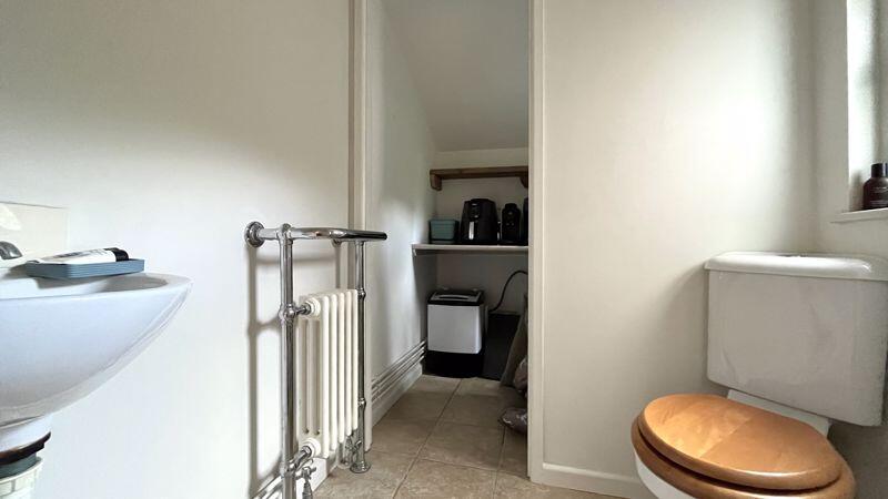 Cloakroom &amp; Utility
