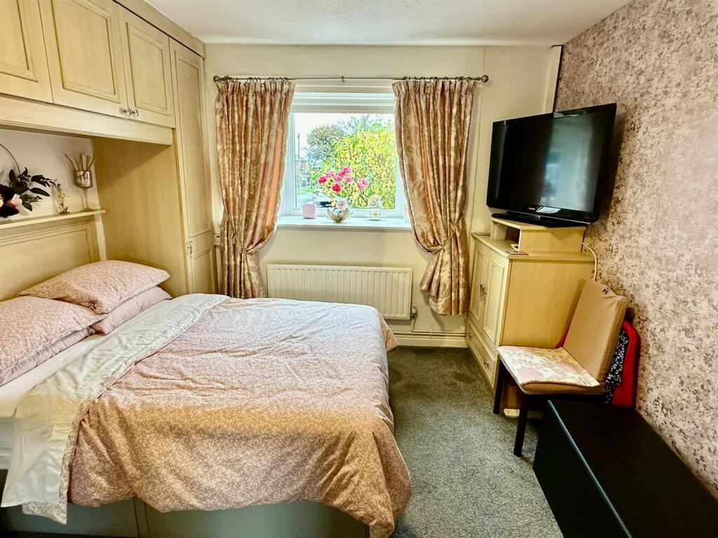 WhatsApp Image 2024-10-09 at 19.49.06_23ebaf30.jpg