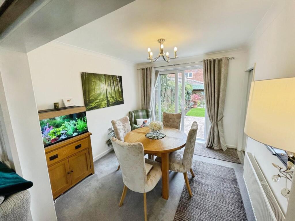 aaa8d703--43E9-B863-E93A5D0CB6B5-91987-00000CEDBB6