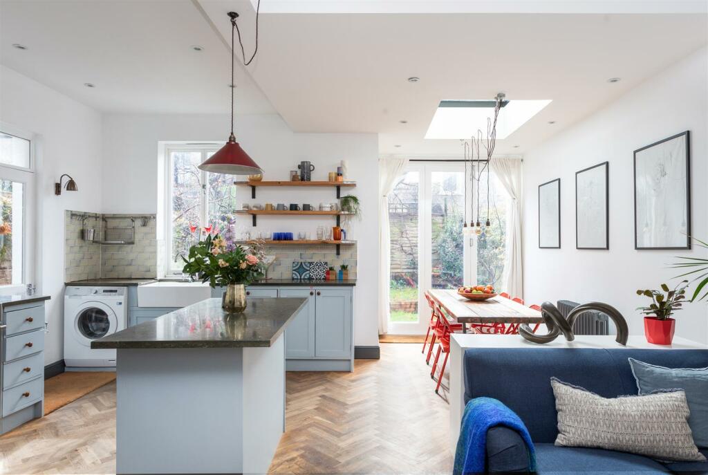 23 Fletcher Lane-05.jpg